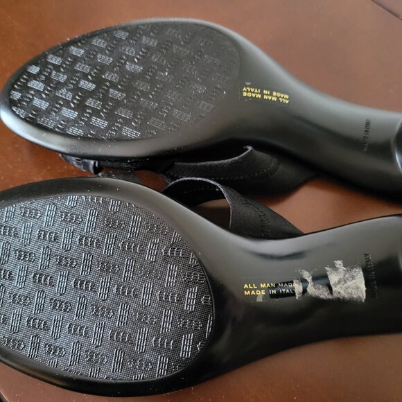 Italian Shoemakers Strappy Sandals - Picture 2 of 4